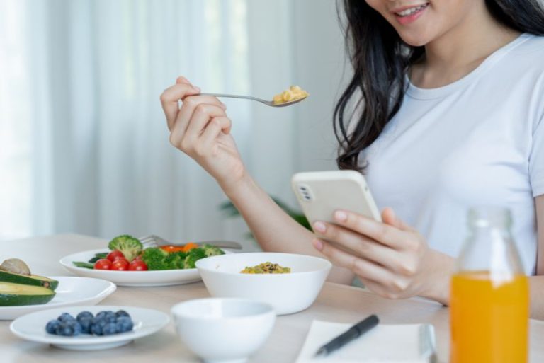 What to Eat After Dental Implant Surgery