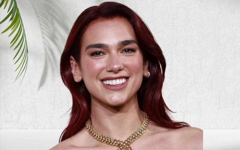 Dua Lipa Teeth
